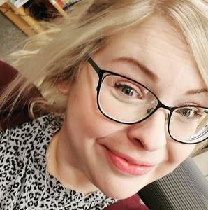 Meet your Posher, Kim